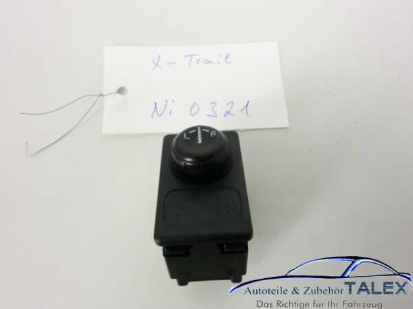 original Nissan X-Trail Spiegel Schalter Spiegelregulierung XTrail NI0321