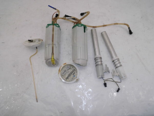 Original VW Phaeton 3D Kraftstoffpumpe Vorförderpumpe Dieselpumpe 3D0201021JQ Tank