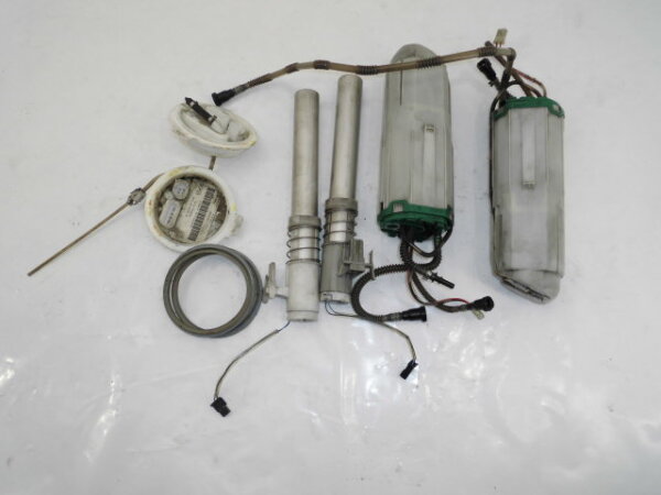 VW Phaeton 3D  Dieselpumpe Kraftstoffpumpe Pumpe 3D0919679A 3D0201021GE